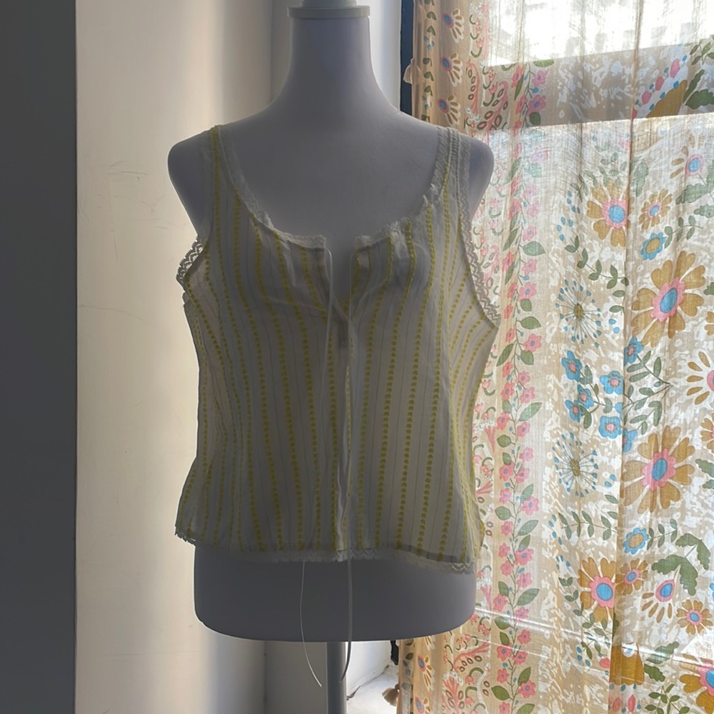 ANDINE 
Vivi Tank Top - Yellow